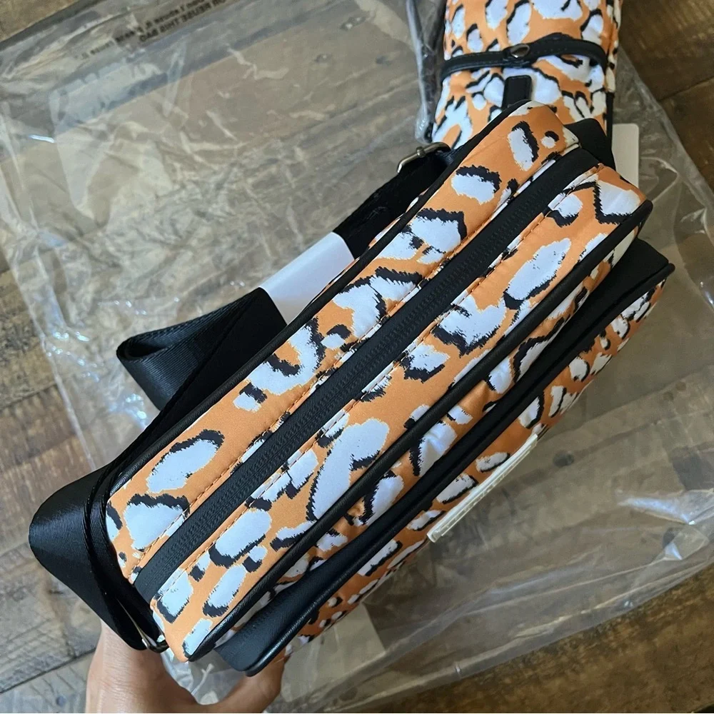 Ted Baker Leopard Detail Puffer Belt Bag + Camera Phone Pouch - Picture 3 of 6